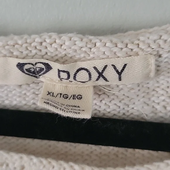 Roxy Cream Knit Sweater Short Sleeve - Picture 2 of 6